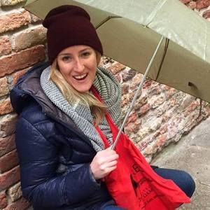 Meet your Posher, Elizabeth